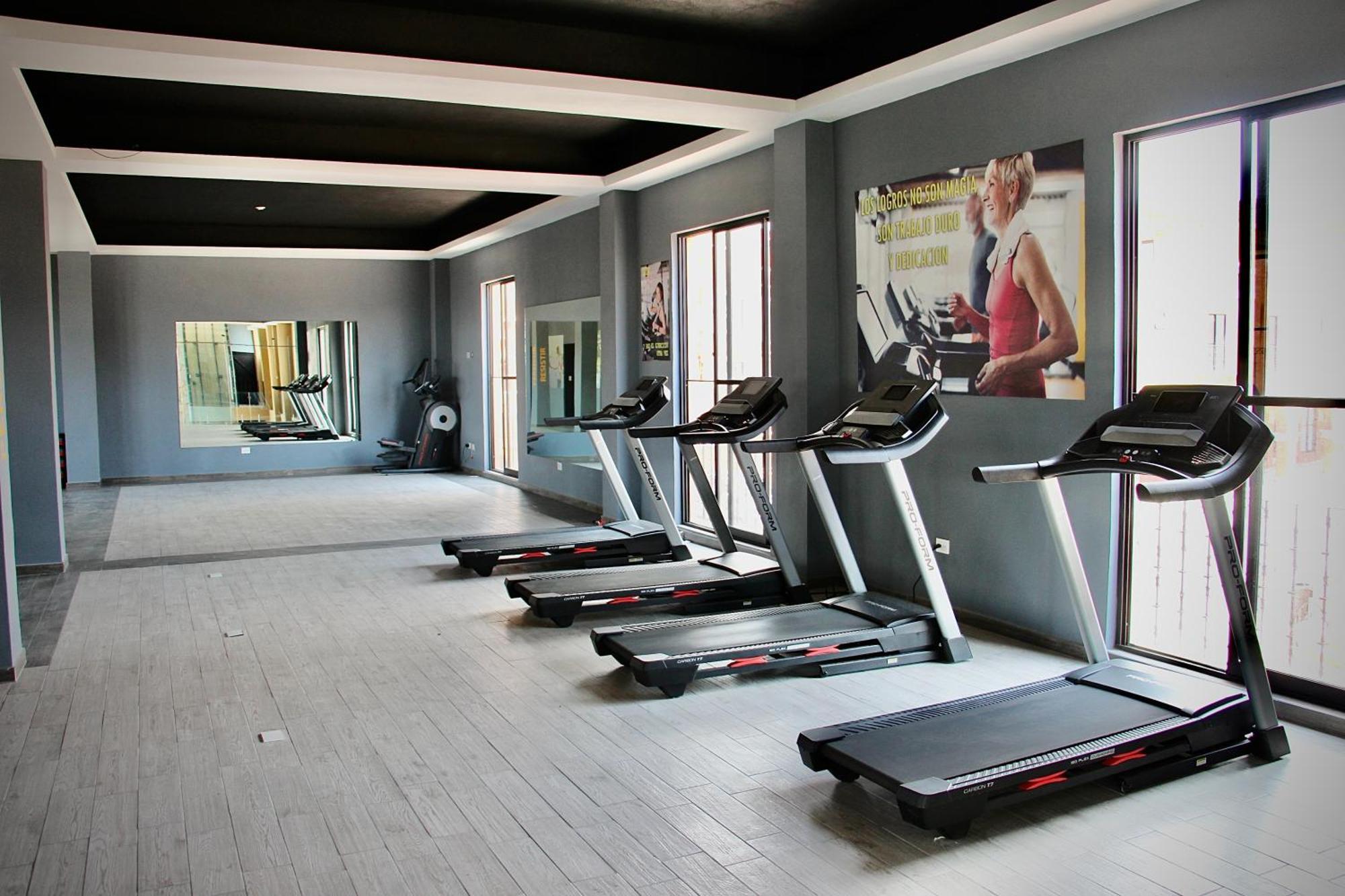 "San Miguelito" El Oasis Urbano Que Necesitas Para Descansar! Pool, Gym, Tenis Σαν Μιγκέλ ντε Αγιέντε Εξωτερικό φωτογραφία